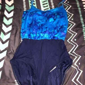 One piece swimsuit